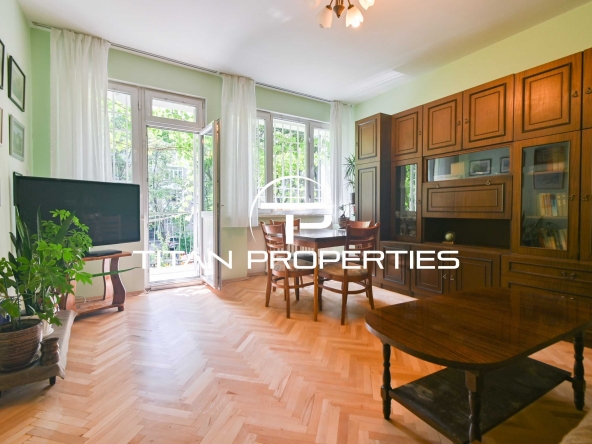 Дава се под наем Тристаен апартамент в София, Яворов - 93 кв.м за 765 € - Снимка #1