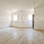 Магазин в София, Център - 35 кв.м за 5186 €/кв.м - Снимка #1