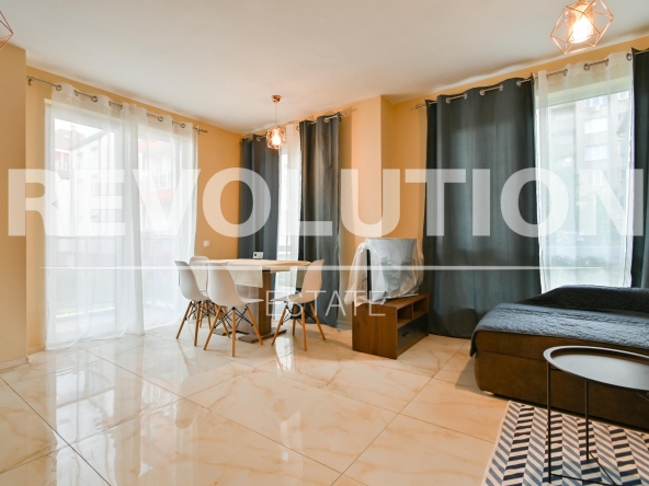 Дава се под наем Четиристаен апартамент в София, Павлово - 127 кв.м за 1100 € - Снимка #1