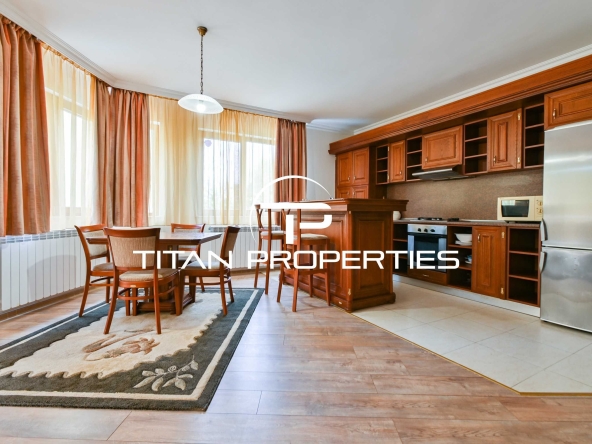 Дава се под наем Тристаен апартамент в София, Витоша - 140 кв.м за 1050 € - Снимка #1