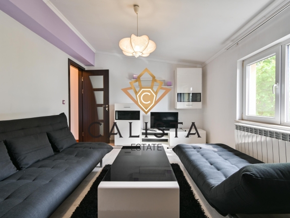 Дава се под наем Тристаен апартамент в София, Триъгълника - 80 кв.м за 749 € - Снимка #1