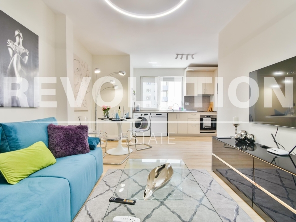 Дава се под наем Двустаен апартамент в София, Зона Б-5 - 70 кв.м за 766 € - Снимка #1