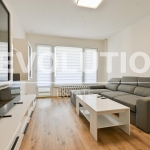 Дава се под наем Четиристаен апартамент в София, Банишора - 101 кв.м за 818 € - Снимка #1