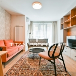 Дава се под наем Тристаен апартамент в София, Зона Б-5 - 117 кв.м за 1150 € - Снимка #1