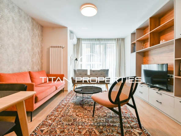 Дава се под наем Тристаен апартамент в София, Зона Б-5 - 117 кв.м за 1150 € - Снимка #1