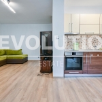 Дава се под наем Двустаен апартамент в София, Оборище - 73 кв.м за 818 € - Снимка #1