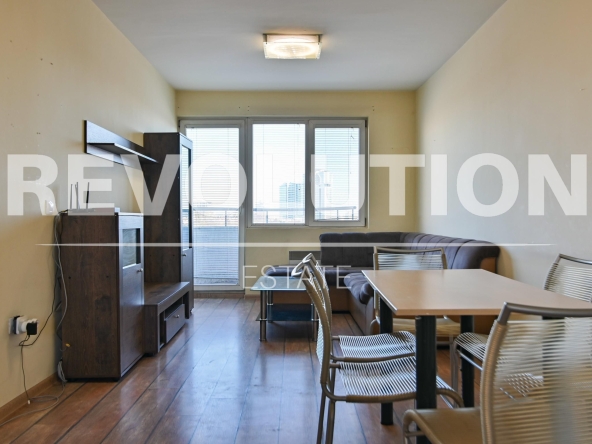 Дава се под наем Двустаен апартамент в София, Медицинска академия - 83 кв.м за 700 € - Снимка #1