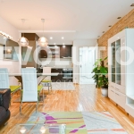 Тристаен апартамент в София, Изгрев - 90 кв.м за 3556 €/кв.м - Снимка #1