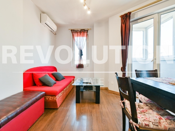 Дава се под наем Двустаен апартамент в София, Зона Б-18 - 60 кв.м за 500 € - Снимка #1