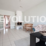 Дава се под наем Тристаен апартамент в София, Дружба 1 - 94 кв.м за 654 € - Снимка #1