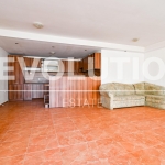 Дава се под наем Магазин в София, Студентски град - 117 кв.м за 600 € - Снимка #1