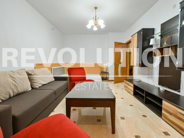 Дава се под наем Двустаен апартамент в София, Връбница 1 - 68 кв.м за 639 € - Снимка #1