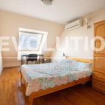 Дава се под наем Мезонет в София, Център - 146 кв.м за 1250 € - Снимка #1