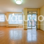 Дава се под наем Тристаен апартамент в София, Младост 1 - 106 кв.м за 766 € - Снимка #1