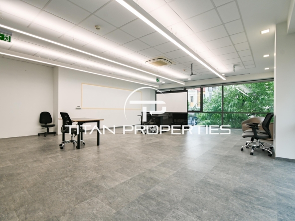 Дава се под наем Офис в София, Център - 360 кв.м за 3240 € - Снимка #1