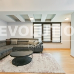 Дава се под наем Тристаен апартамент в София, Лозенец - 118 кв.м за 1200 € - Снимка #1