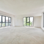 Тристаен апартамент в София, Студентски град - 219 кв.м за 2512 €/кв.м - Снимка #1