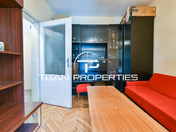 Дава се под наем Тристаен апартамент в София, Лозенец - 80 кв.м за 650 € - Снимка #1