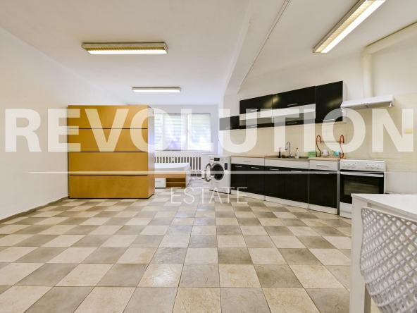 Дава се под наем Едностаен апартамент в София, Център - 50 кв.м за 409 € - Снимка #1