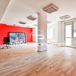 Дава се под наем Офис в София, Център - 110 кв.м за 880 € - Снимка #1