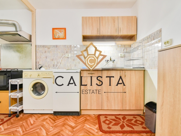 Дава се под наем Двустаен апартамент в София, Център - 45 кв.м за 499 € - Снимка #1