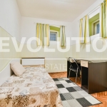 Дава се под наем Двустаен апартамент в София, Център - 45 кв.м за 511 € - Снимка #1