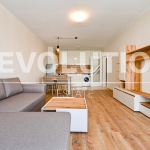 Дава се под наем Двустаен апартамент в София, Малинова долина - 72 кв.м за 763.98 € - Снимка #1