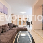 Дава се под наем Двустаен апартамент в София, Редута - 67 кв.м за 636.99 € - Снимка #1