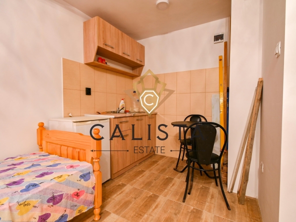 Дава се под наем Едностаен апартамент в София, Център - 34 кв.м за 381.99 € - Снимка #1