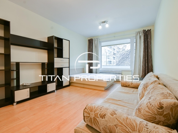 Дава се под наем Тристаен апартамент в София, Медицинска академия - 70 кв.м за 598.23 € - Снимка #1