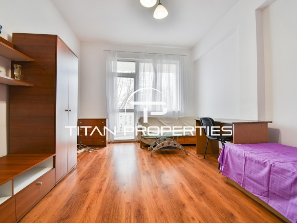 Дава се под наем Двустаен апартамент в София, Център - 56 кв.м за 509.49 € - Снимка #1