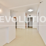 Дава се под наем Тристаен апартамент в София, Дървеница - 91 кв.м за 698.19 € - Снимка #1