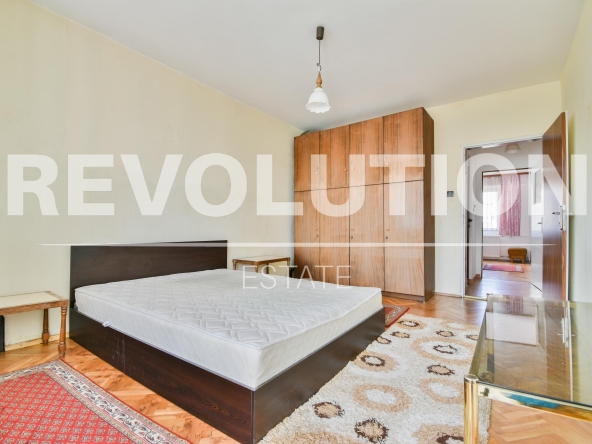 Дава се под наем Тристаен апартамент в София, Дианабад - 84 кв.м за 747.66 € - Снимка #1