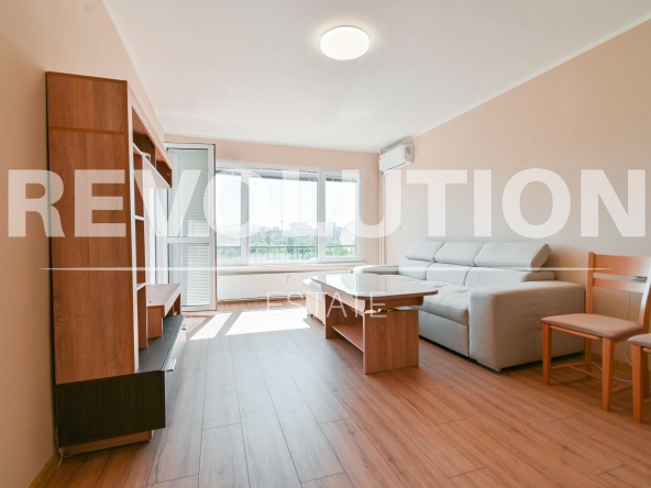 Дава се под наем Двустаен апартамент в София, Мусагеница - 65 кв.м за 663 € - Снимка #1