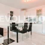 Дава се под наем Тристаен апартамент в София, Красна поляна 3 - 96 кв.м за 712.98 € - Снимка #1