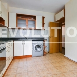 Дава се под наем Тристаен апартамент в София, Център - 90 кв.м за 1196.97 € - Снимка #1