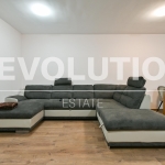 Дава се под наем Тристаен апартамент в София, Малинова долина - 104 кв.м за 720 € - Снимка #1