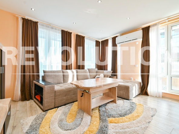 Тристаен апартамент в София, Витоша - 122 кв.м за 1213 €/кв.м - Снимка #1