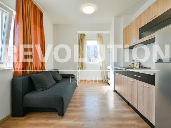 Дава се под наем Двустаен апартамент в София, Надежда 2 - 60 кв.м за 610.98 € - Снимка #1