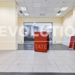 Дава се под наем Магазин в София, Гео Милев - 96 кв.м за 2493.39 € - Снимка #1