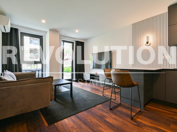 Дава се под наем Двустаен апартамент в София, Кръстова вада - 72 кв.м за 720 € - Снимка #1