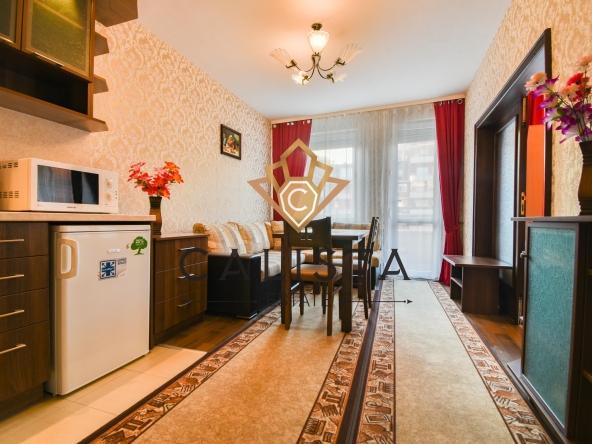 Дава се под наем Тристаен апартамент в София, Младост 4 - 72 кв.м за 718.08 € - Снимка #1