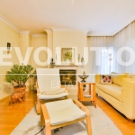 Дава се под наем Къща в София, Надежда 2 - 300 кв.м за 1785 € - Снимка #1
