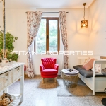 Къща в София, Център - 143 кв.м за 2318 €/кв.м - Снимка #1