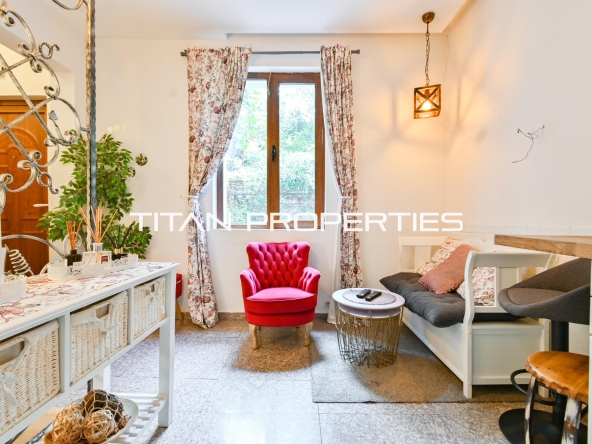 Къща в София, Център - 143 кв.м за 2318 €/кв.м - Снимка #1