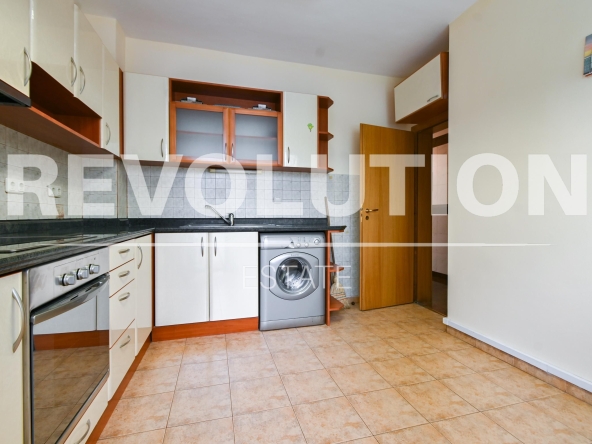 Дава се под наем Офис в София, Изток - 90 кв.м за 997.05 € - Снимка #1