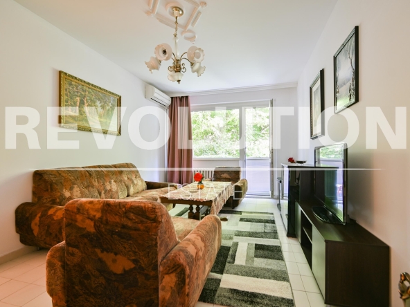 Дава се под наем Тристаен апартамент в София, Дианабад - 90 кв.м за 797.64 € - Снимка #1