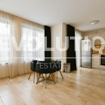 Дава се под наем Тристаен апартамент в София, Зона Б-19 - 108 кв.м за 897.6 € - Снимка #1