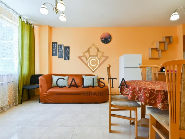 Дава се под наем Двустаен апартамент в София, Център - 55 кв.м за 597.21 € - Снимка #1