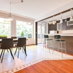 Дава се под наем Тристаен апартамент в София, Гоце Делчев - 115 кв.м за 750 € - Снимка #1